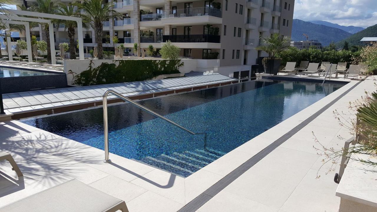 Porto Montenegro Luxurious Elena Apartment