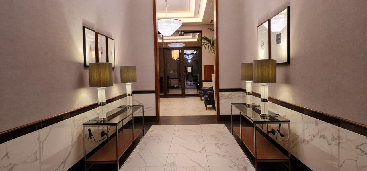 Porto Montenegro Luxurious Elena Apartment *